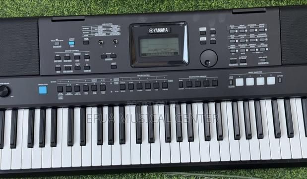 E Series Yamaha Psr (E)473 Keyboard · Photo 4