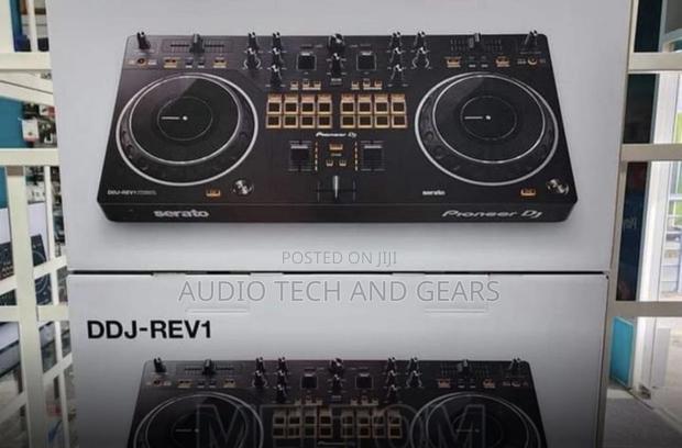 Pioneer DDJ Rev-1 Controller · Photo 2