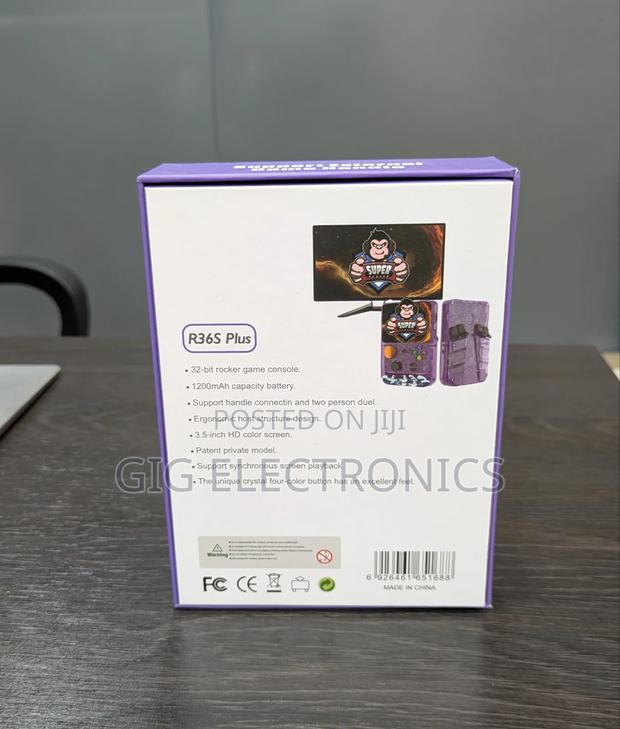 R36s Plus Retro Handheld Console · Photo 4