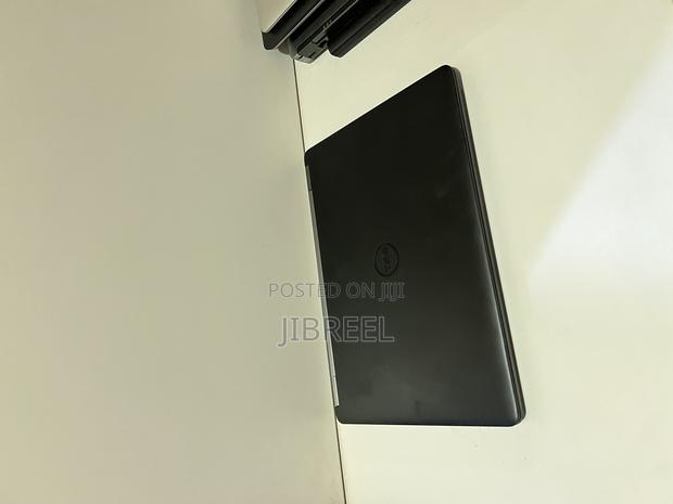 Laptop Dell Latitude 14 E7470 8GB Intel Core I7 SSD 256GB · Photo 2