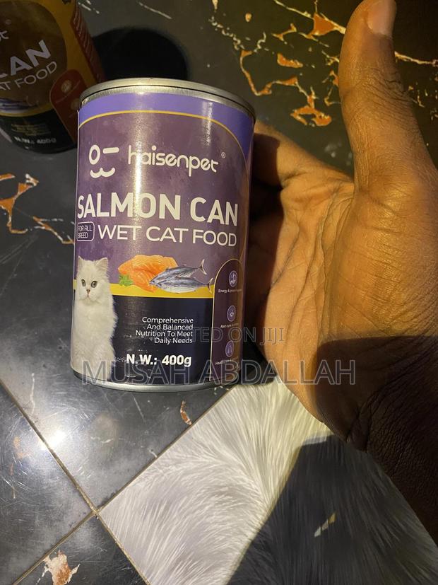 Canned Food for Cats and Dogs photo 7