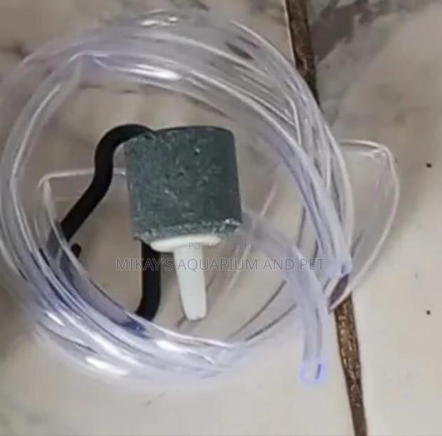 Air Stone, Air Pump and Tube Set · Photo 3