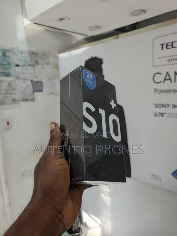 New Samsung Galaxy S10 Plus 128 GB Black · Photo 1