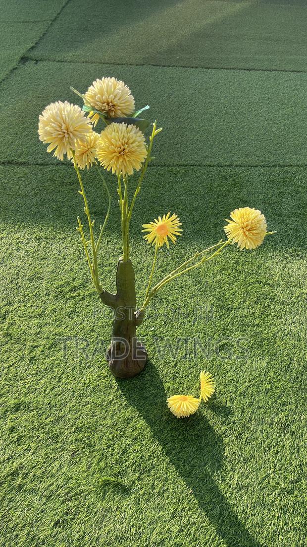 1 Used Green Artificial Plant for Sale