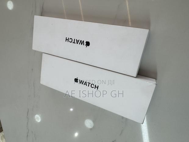 Apple Watch Se Gen2 44mm photo 2