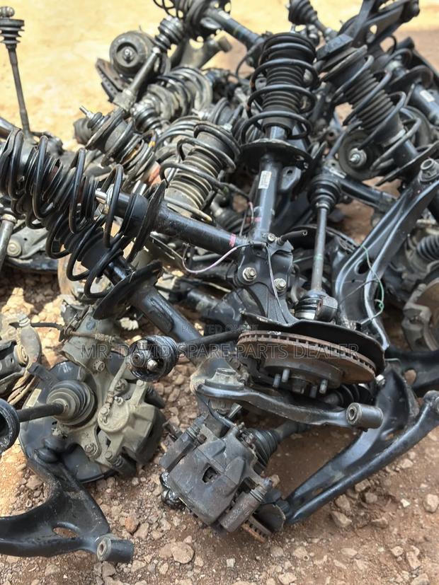 Toyota Vitz, Yaris, Belta Spare Parts photo 2