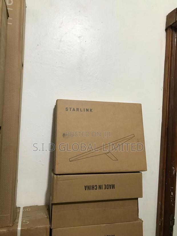 Get Starlink Mini Roaming Kit for Your Travels · Photo 2
