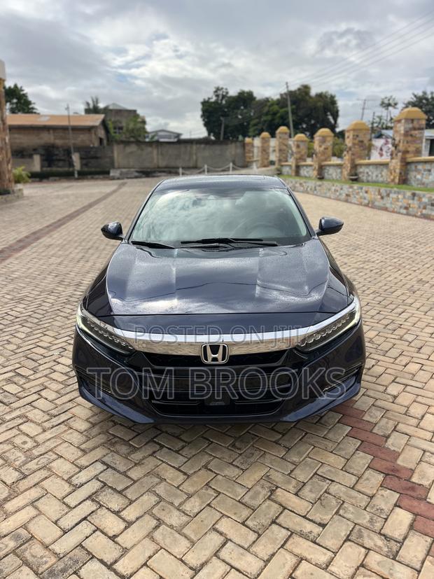 Honda Accord Touring 2018 Blue