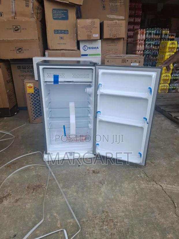 Xyz Roch Table Top Fridge
