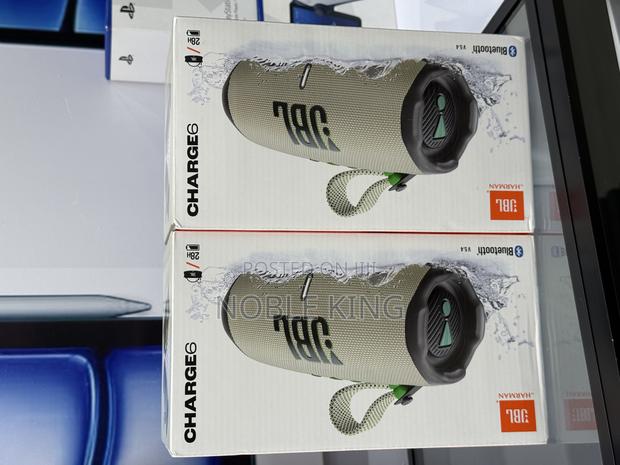 JBL Charge6 · Photo 2