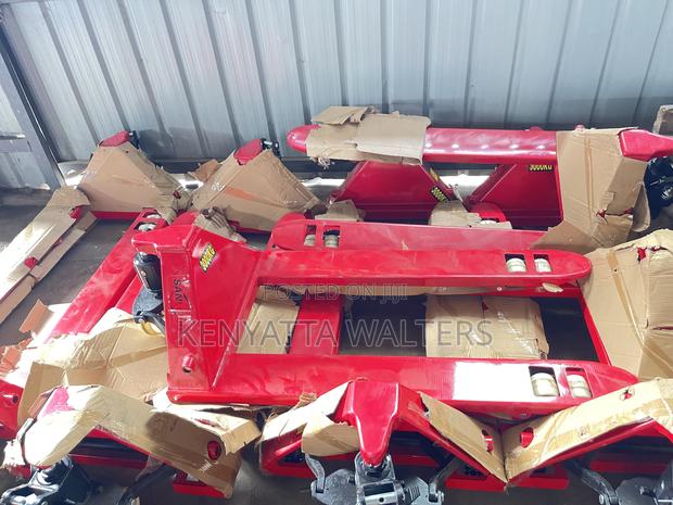 3000kg Heavy Duty Manual Hydraulic Hand Pallet Truck photo 3
