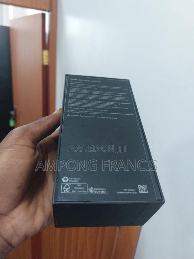 New Samsung Galaxy S20+ 5G 256 GB Black · Photo 2