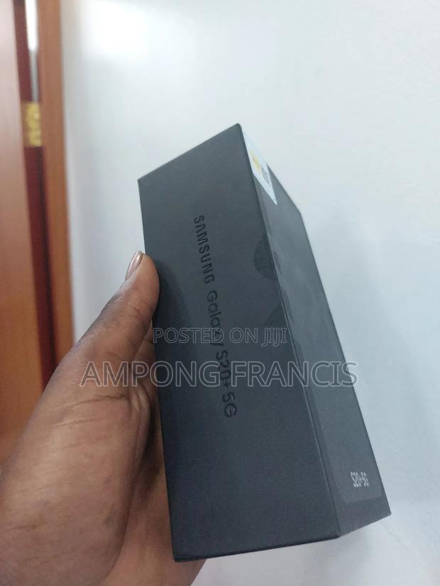 New Samsung Galaxy S20+ 5G 256 GB Black · Photo 3