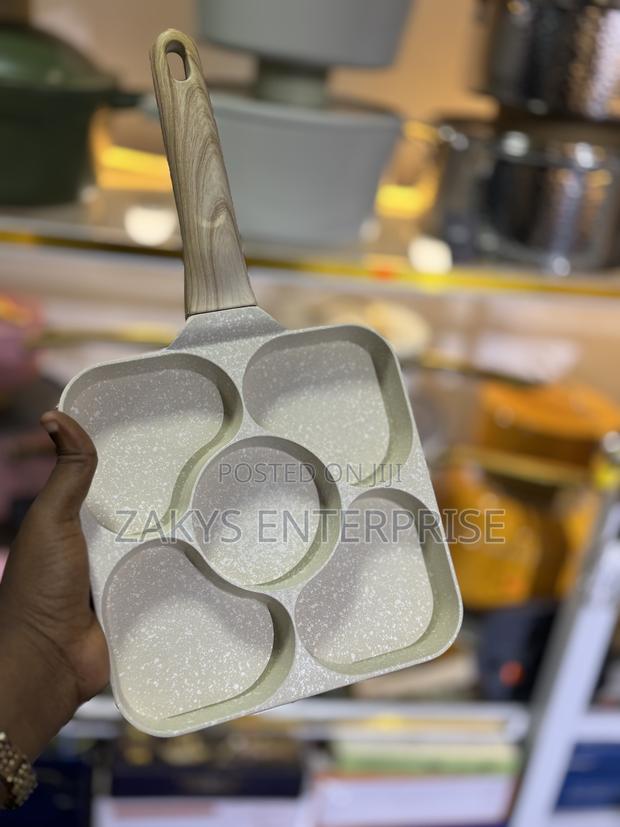 Omelette Pan 5holes photo 3
