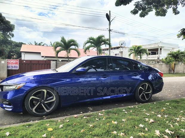 Honda Accord Sport (2.0L 4cyl Turbo 10A) 2019 Blue