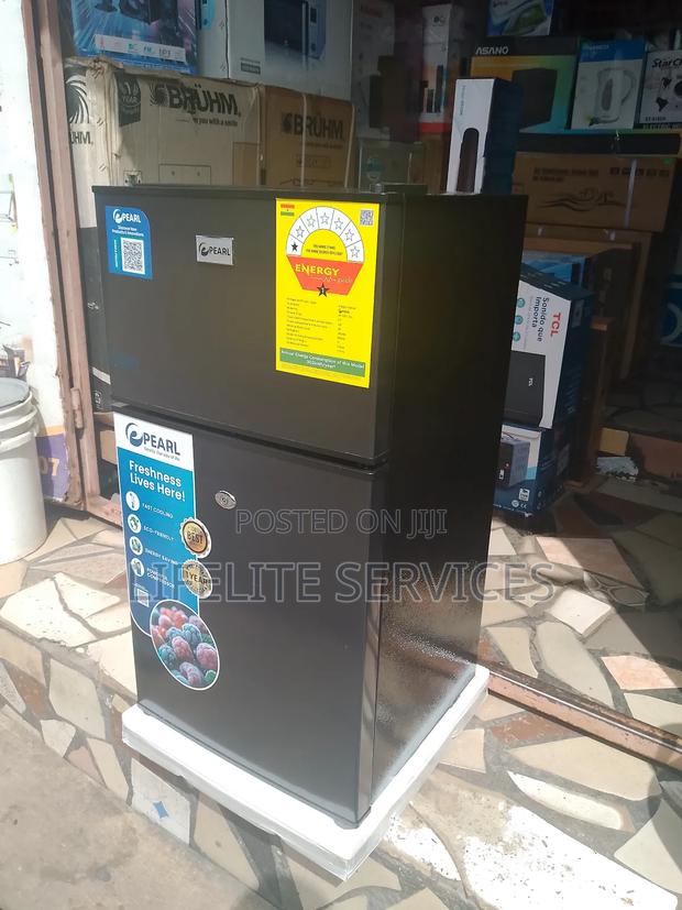 56litres Fridge 2 Doors Table Top