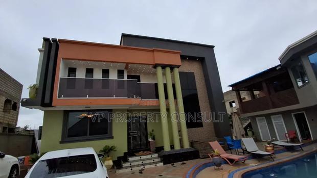 Furnished 6bdrm House in Kumasi Metropolitan for sale · Photo 1