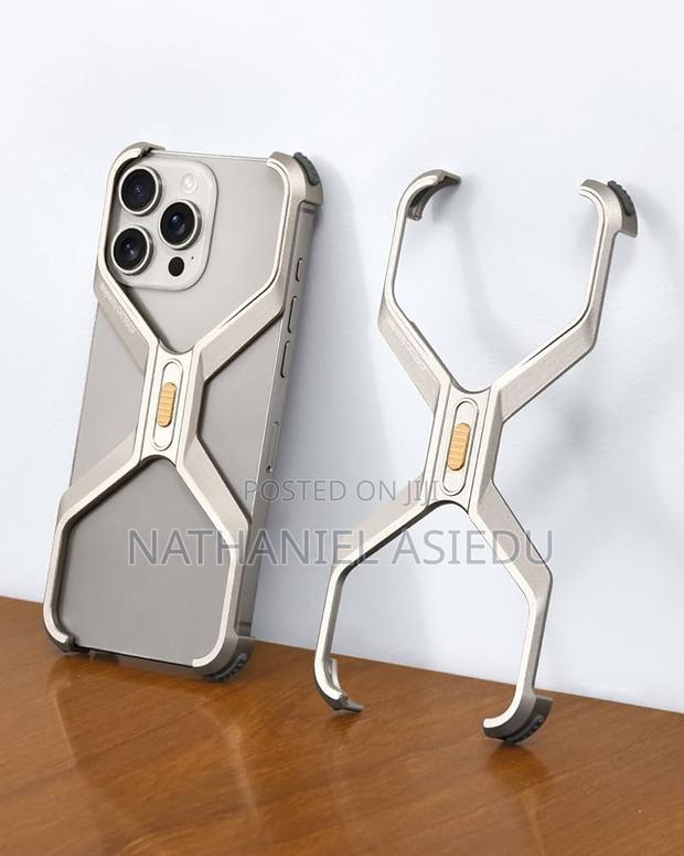 Oatsbasf X Case for iPhone · Photo 4