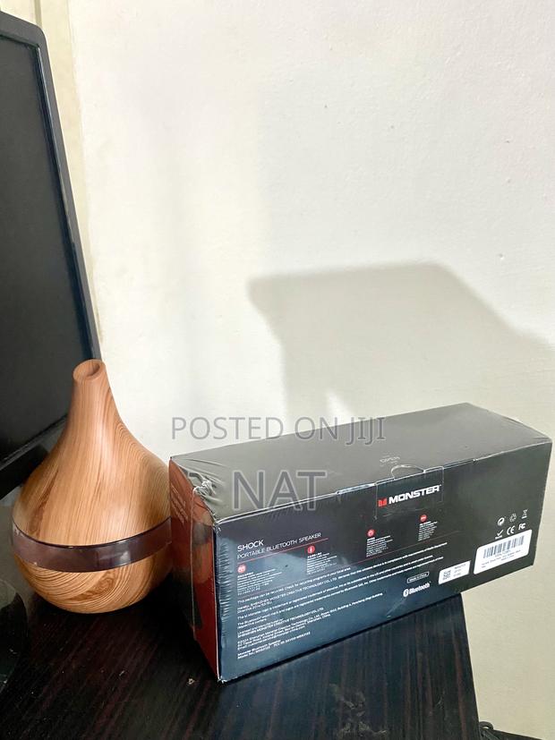 Monster Shock Portable Bluetooth Speaker photo 2