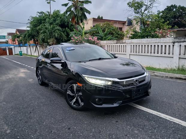 Honda Civic Touring 4dr Sedan (1.5L 4cyl) 2016 Black photo 2