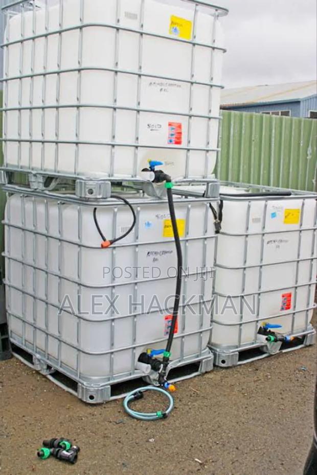 Portable Water Tank · Photo 2