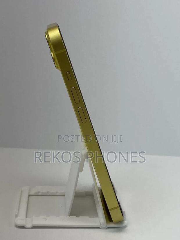 New Apple iPhone 14 128 GB Yellow photo 3