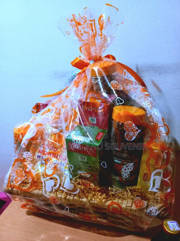 Hamper and Gift Packages photo 4