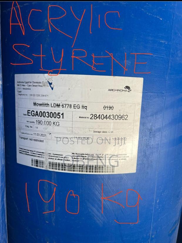 Acrylic Stearien (190kg) · Photo 4
