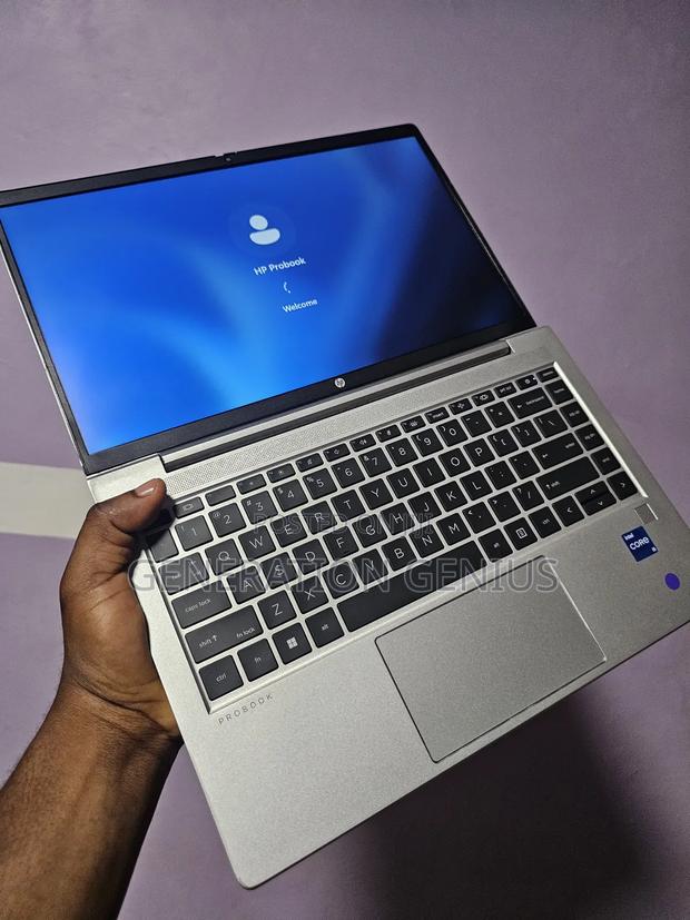 Laptop HP EliteBook 840 G8 16GB Intel Core i5 SSD 512GB photo 2
