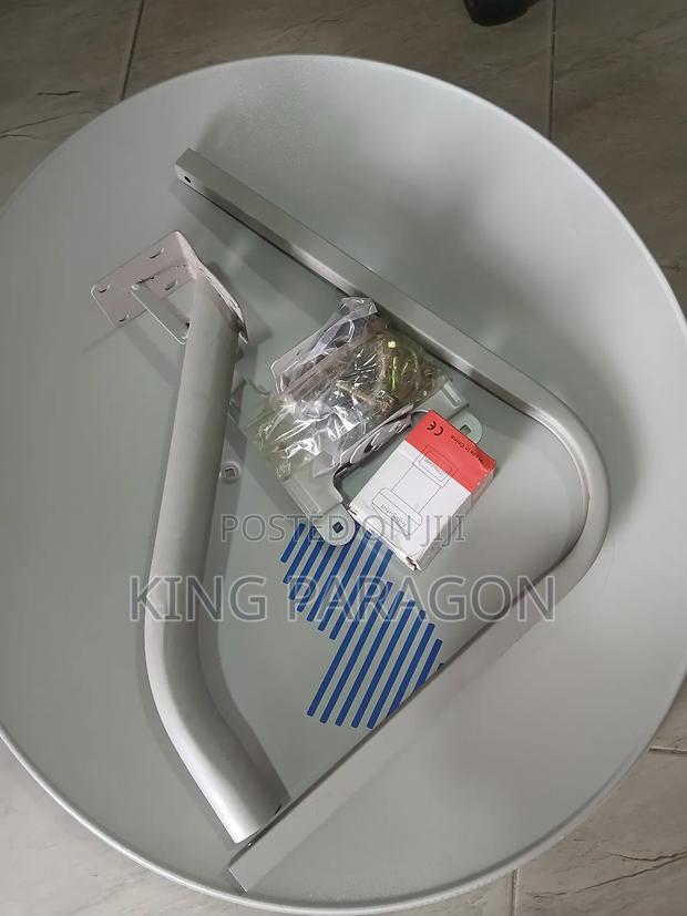 Strong Dish + LNB photo 2