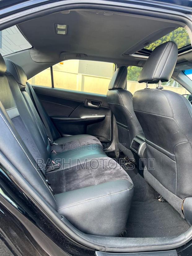 Toyota Camry SE 4dr Sedan (2.5L 4cyl 6A) 2014 Black