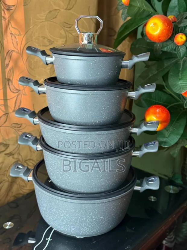 Cookware Set