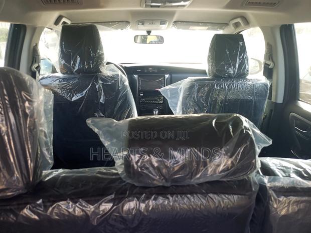 New Toyota Fortuner 2025 Black photo 7