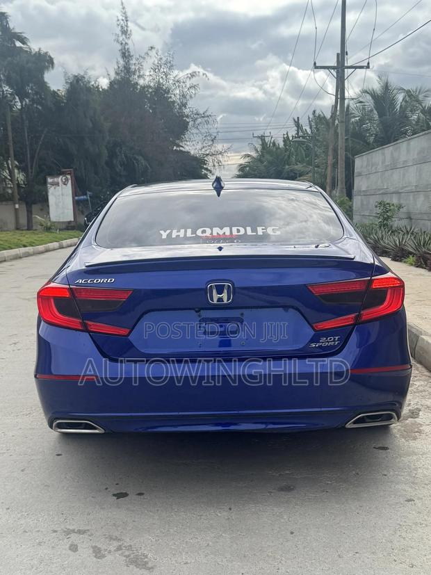 Honda Accord Sport (2.0L 4cyl Turbo 10A) 2019 Blue