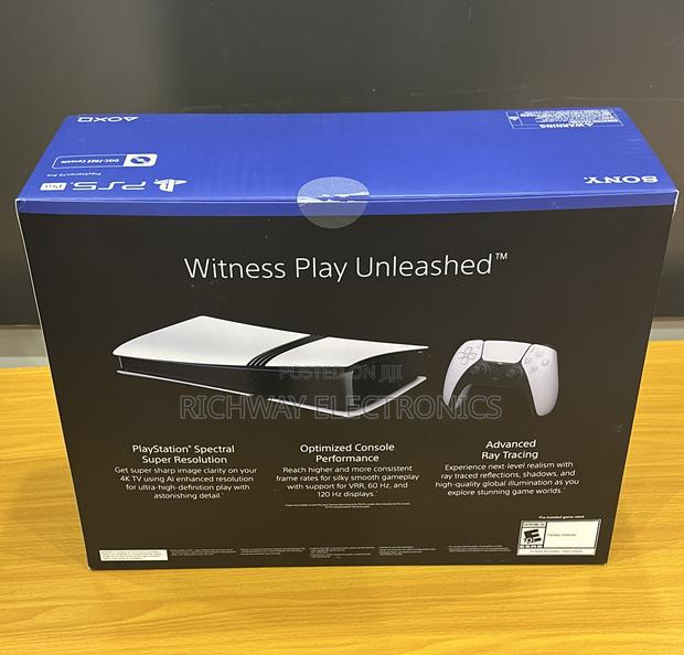 New Play Station 5 Pro photo 2