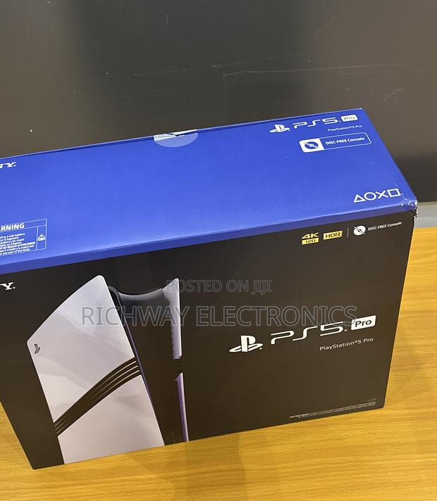 New Play Station 5 Pro photo 3
