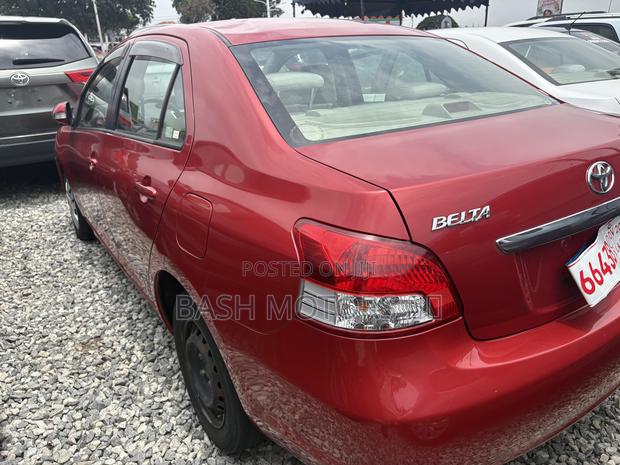 Toyota Belta 2010 Red