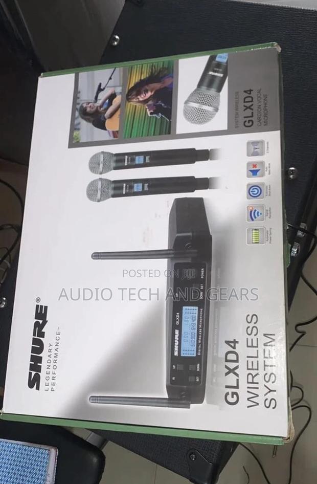 Shure Glxd4 Wireless Microphone · Photo 2