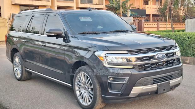 Ford Expedition 2024 Blue