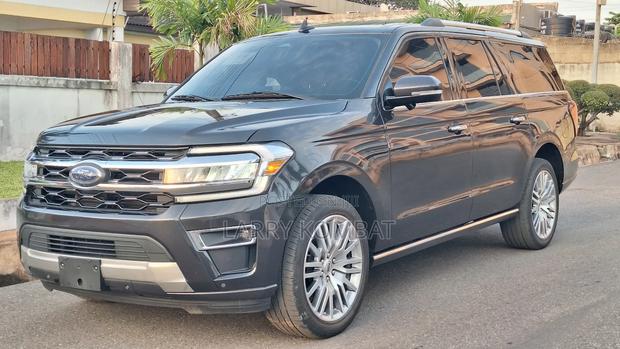 Ford Expedition 2024 Blue