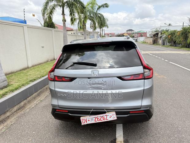 Honda CR-V 2023 Silver