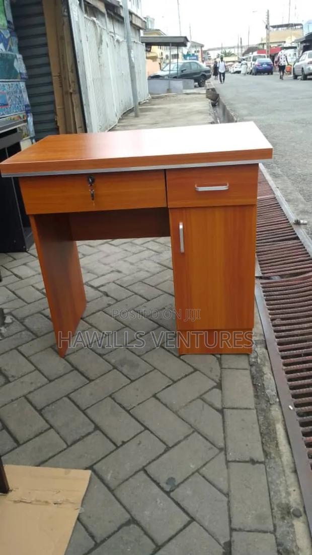 Office Table /Desk (80*60cm Size) · Photo 2