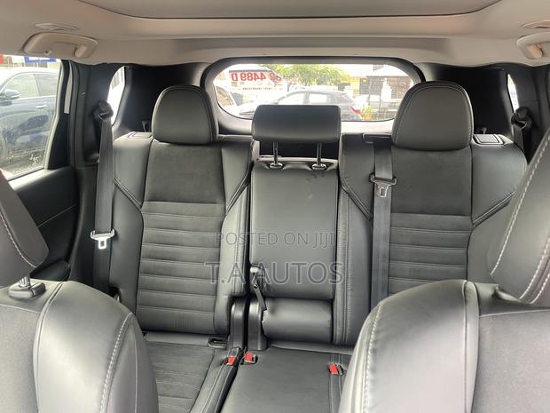 Mitsubishi Outlander SE 2022 White