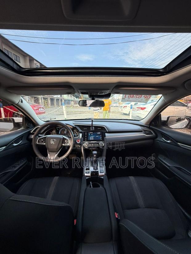 Honda Civic EX 4dr Sedan (2.0L 4cyl) 2017 White