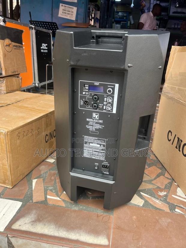 Ev Active Short Range Speakers Pair · Photo 4