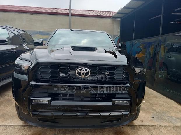 New Toyota 4-Runner 2025 Black
