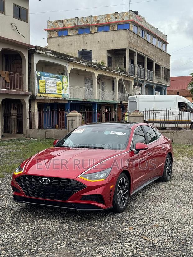 Hyundai Sonata Limited 2021 Red