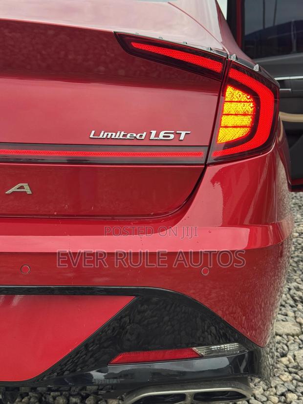 Hyundai Sonata Limited 2021 Red