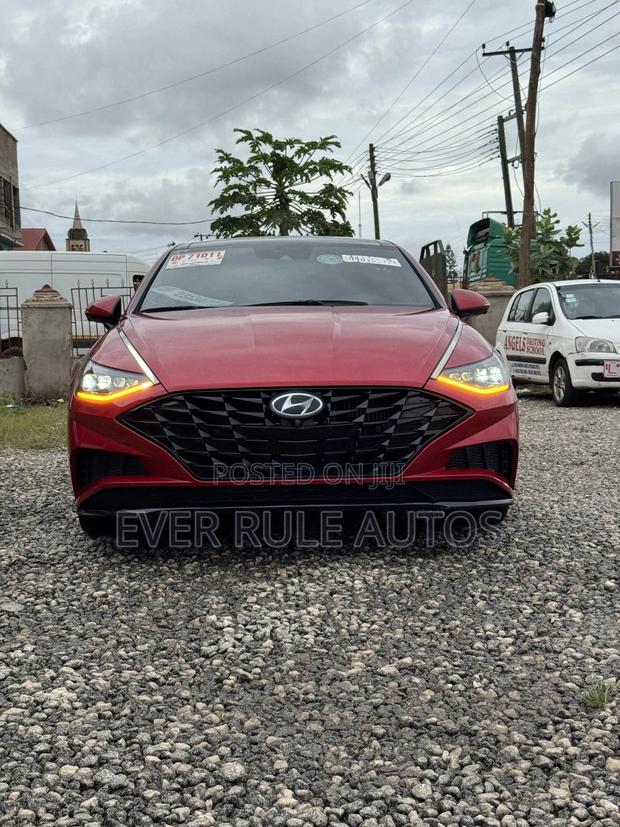 Hyundai Sonata Limited 2021 Red