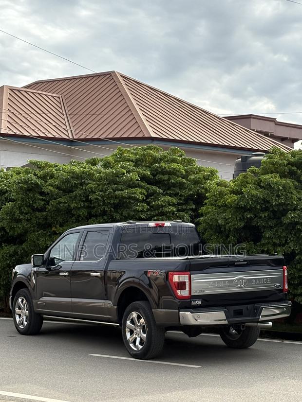 Ford F-150 King Ranch 2021 Blue